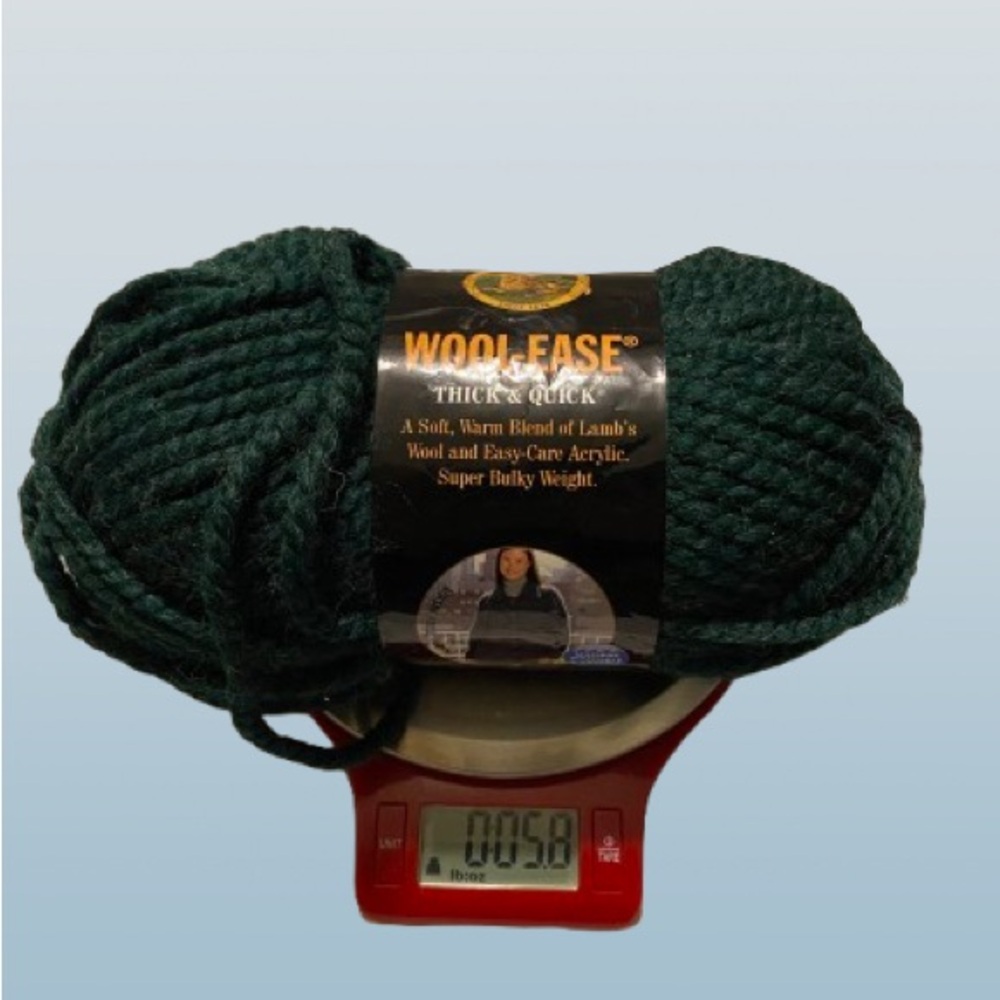 Lion Brand Wool-Ease Thick & Quick Yarn - Forest Green